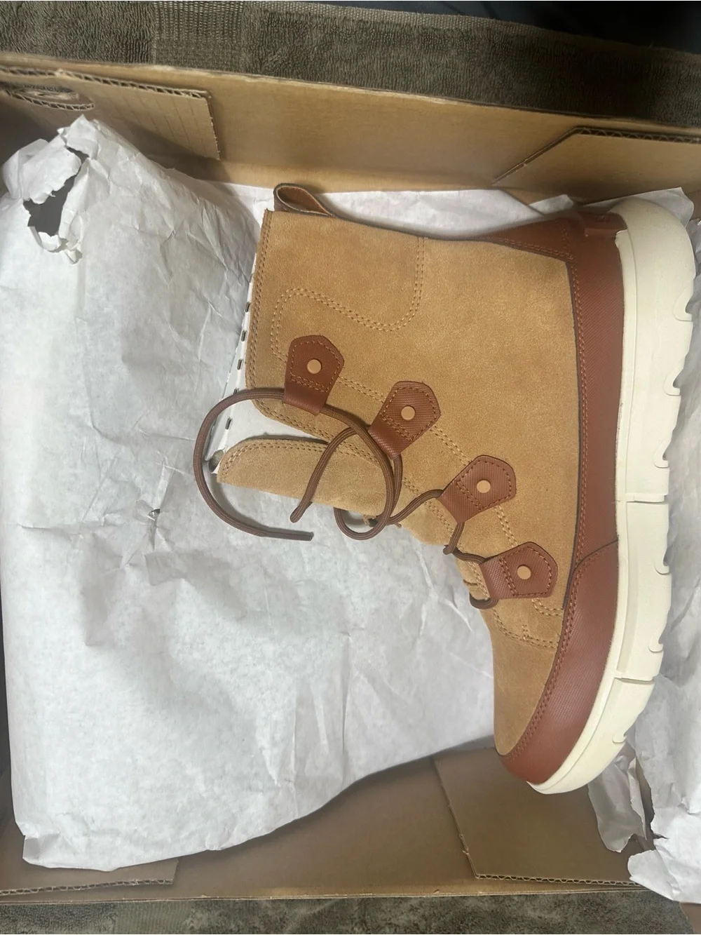sorel explorer boot WP Size 11.5